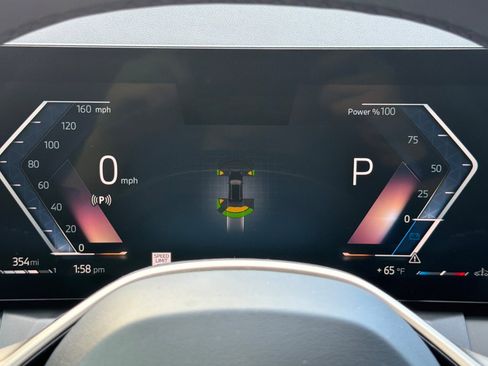 Used 2025 BMW X3 xDrive30i w/ Premium Package image 33