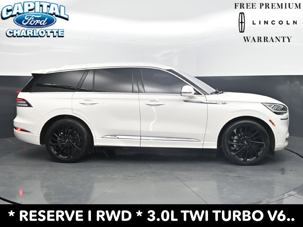 Used 2022 Lincoln Aviator Reserve w/ Equipment Group 201A RWD image 28