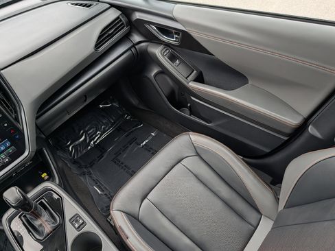 Certified 2024 Subaru Crosstrek 2.5i Limited w/ Crosstrek Mirror Package AWD/4WD image 11