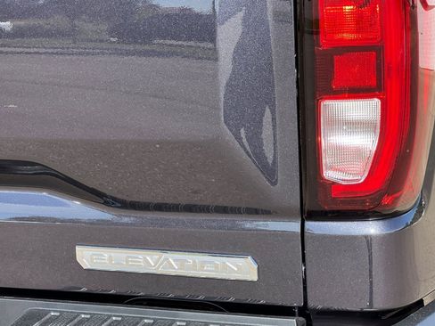 New 2026 GMC Sierra 1500 Elevation image 21