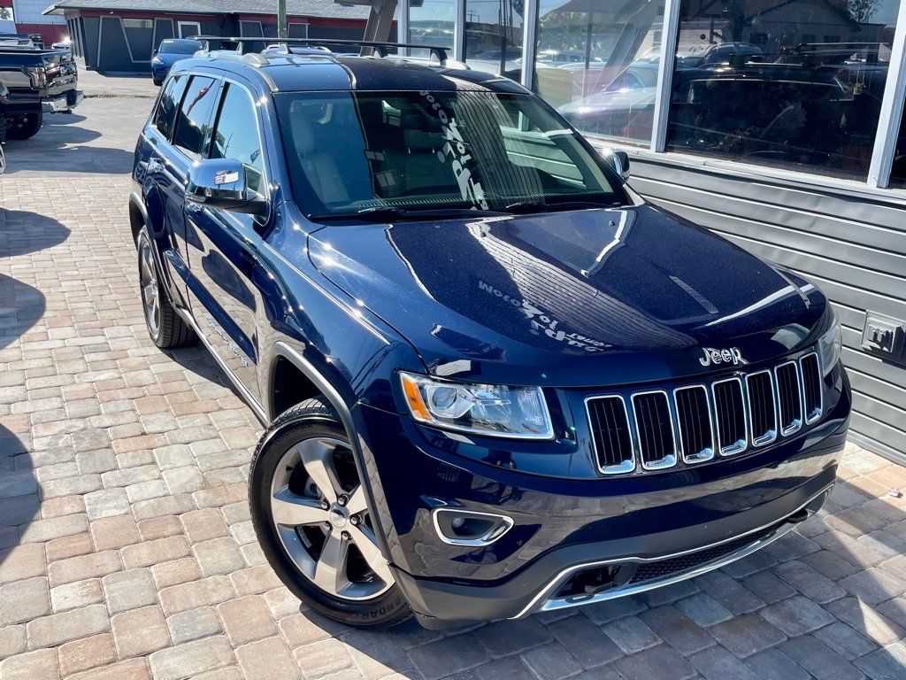 Used 2016 Jeep Grand Cherokee Limited AWD/4WD image 2