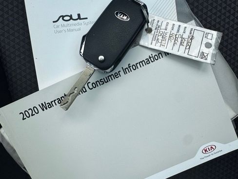 Used 2020 Kia Soul LX image 26