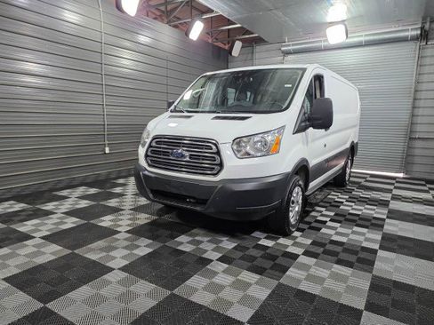 Used 2016 Ford Transit 250 130 Low Roof w/ Exterior Upgrade Package image 34