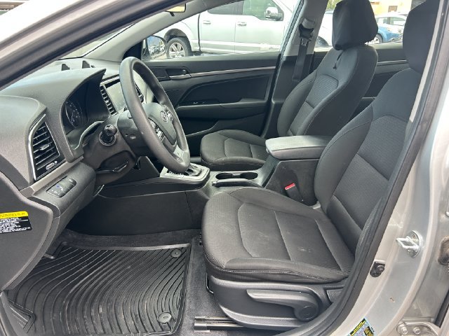 Used 2018 Hyundai Elantra SEL w/ Winter Weather Package FWD image 22