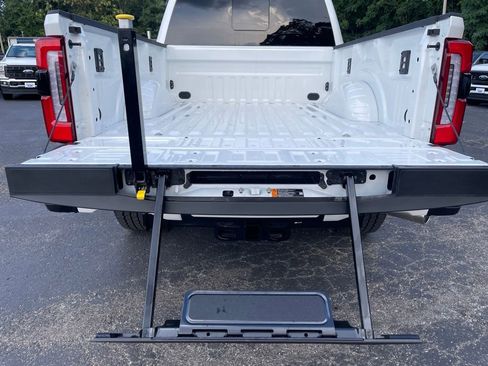 New 2025 Ford F350 Platinum w/ FX4 Off-Road Package image 51