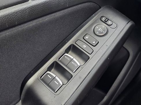 Used 2025 Honda Civic Sport image 23