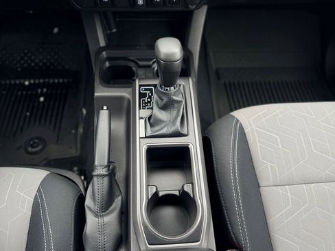 Used 2023 Toyota Tacoma TRD Sport image 18