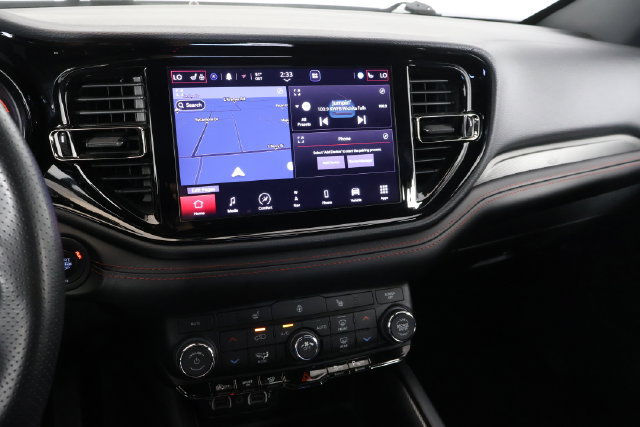Used 2025 Dodge Durango GT AWD/4WD image 24