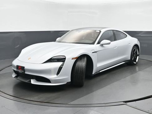 Used 2022 Porsche Taycan Turbo w/ Premium Package image 7