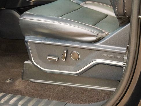 Used 2021 Ford F150 Lariat w/ Equipment Group 502A High AWD/4WD image 33