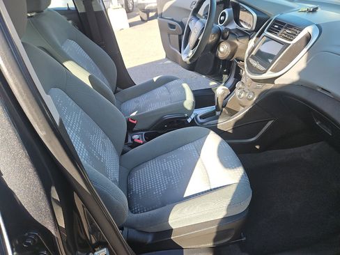 Used 2018 Chevrolet Sonic LS image 14