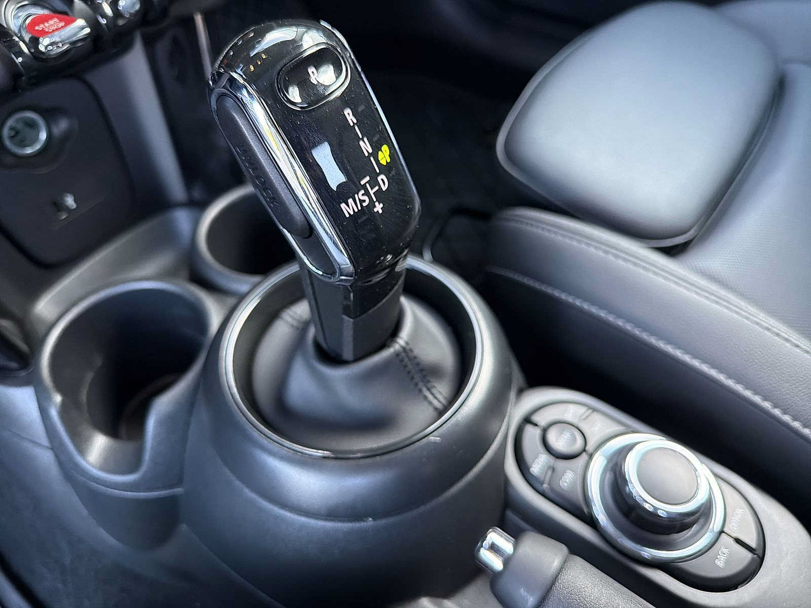 Used 2024 MINI Cooper S FWD image 25
