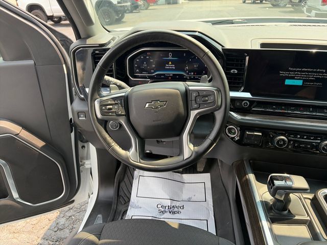 Used 2024 Chevrolet Silverado 1500 RST AWD/4WD image 13