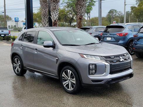 Used 2023 Mitsubishi Outlander Sport ES AWD/4WD image 3