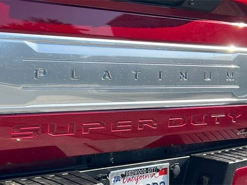 Used 2017 Ford F250 Platinum w/ Platinum Ultimate Package image 33