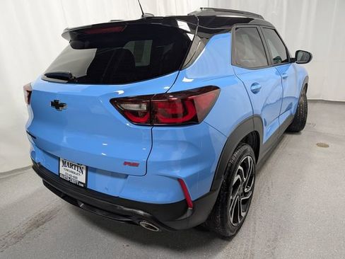 Used 2024 Chevrolet TrailBlazer RS w/ Driver Confidence Package image 3