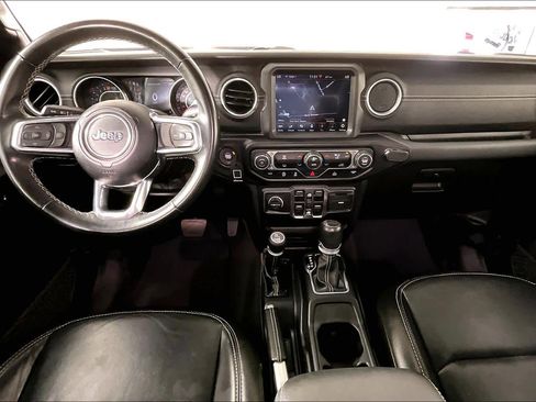 Used 2022 Jeep Gladiator Overland w/ Popular Equipment Package image 13