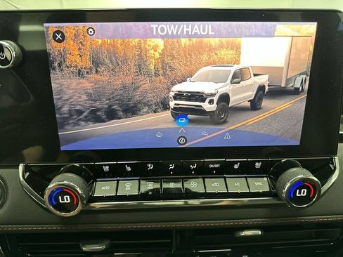 New 2026 Chevrolet Colorado Z71 w/ Z71 Convenience Package 2 AWD/4WD image 43