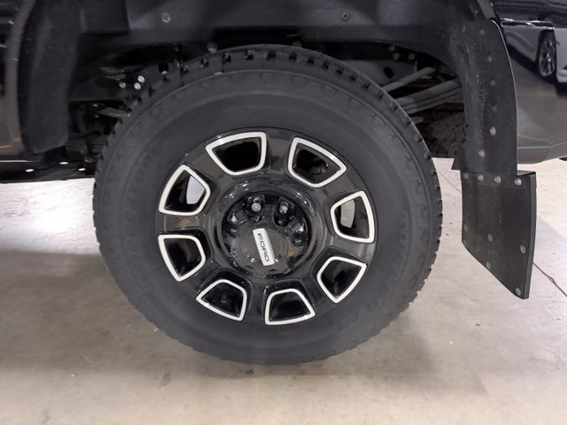 Used 2025 Ford F350 Platinum AWD/4WD image 11