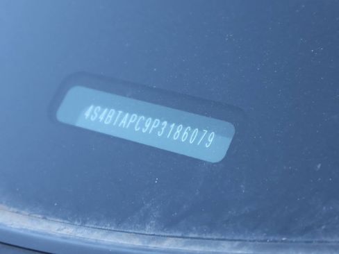 Used 2023 Subaru Outback Touring w/ Popular Package #2 image 25