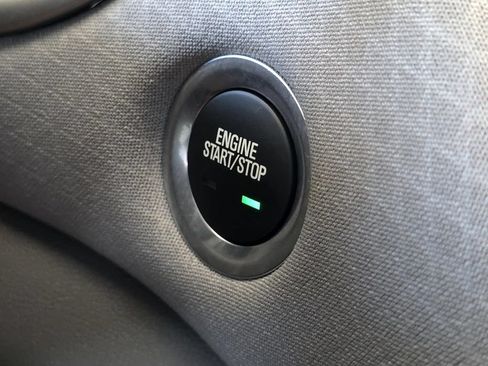 Used 2025 Chevrolet Malibu LT FWD image 17