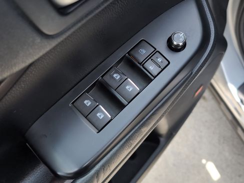 Used 2015 Toyota Highlander Limited AWD/4WD image 15