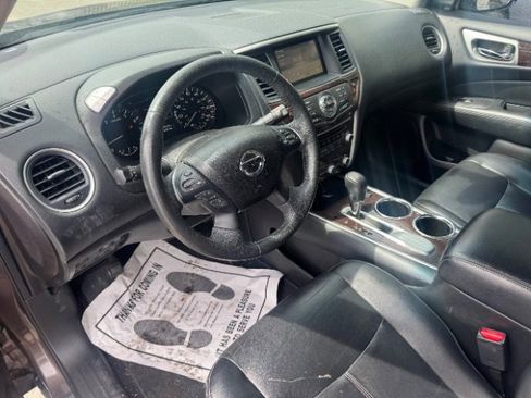 Used 2015 Nissan Pathfinder SL image 7