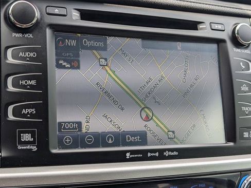 Used 2017 Toyota Highlander Limited image 23