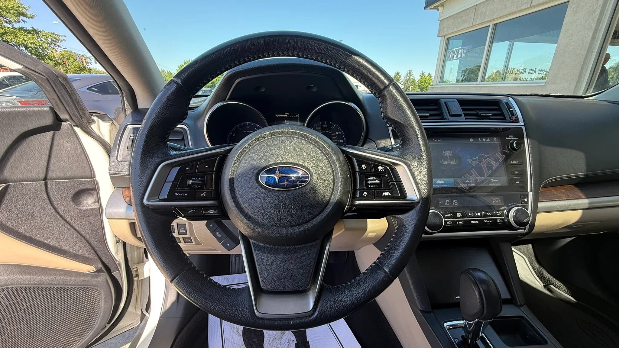 Used 2019 Subaru Outback 3.6R Limited w/ Popular Package #2 AWD/4WD image 15