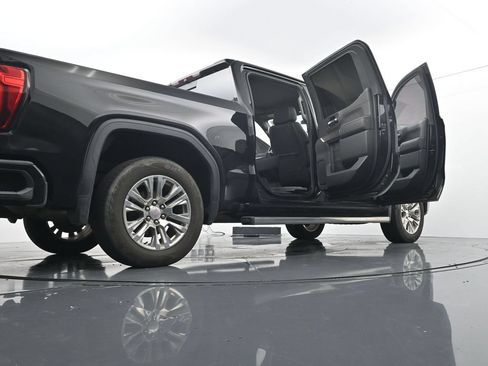 Used 2019 GMC Sierra 1500 Denali w/ Denali Ultimate Package AWD/4WD image 29