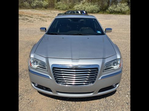 Used 2012 Chrysler 300 C w/ 19-Premium Speaker Group AWD/4WD image 1