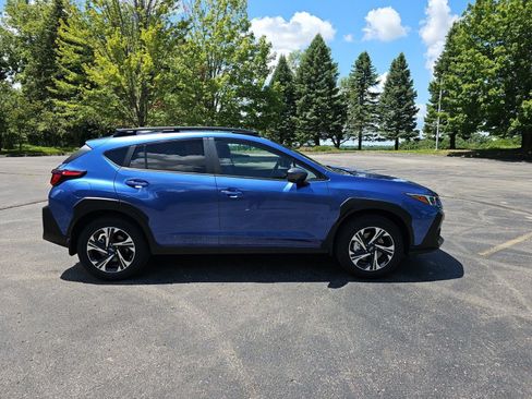 Used 2025 Subaru Crosstrek 2.5i Premium AWD/4WD image 7