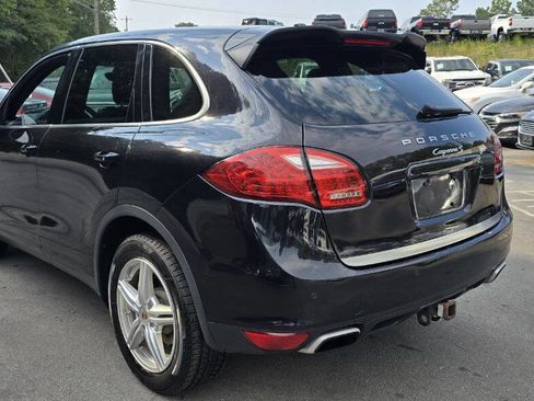 Used 2013 Porsche Cayenne S image 7