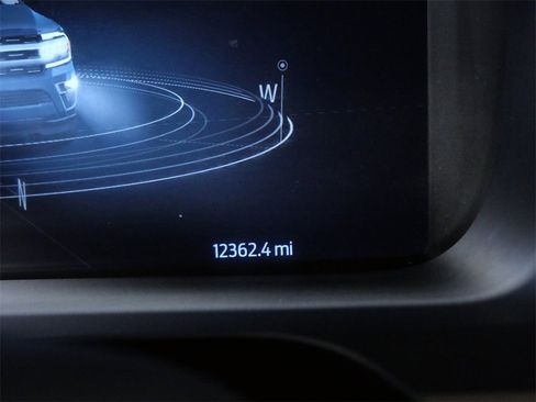 Used 2024 Ford Expedition Platinum image 21