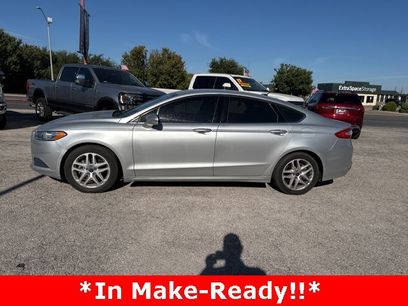 Used 2016 Ford Fusion SE