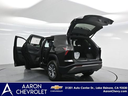 New 2026 Chevrolet Equinox LT w/ Convenience Package II image 32