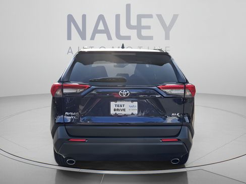 Certified 2025 Toyota RAV4 XLE FWD image 4