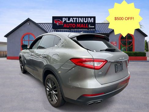 Used 2018 Maserati Levante AWD/4WD image 4