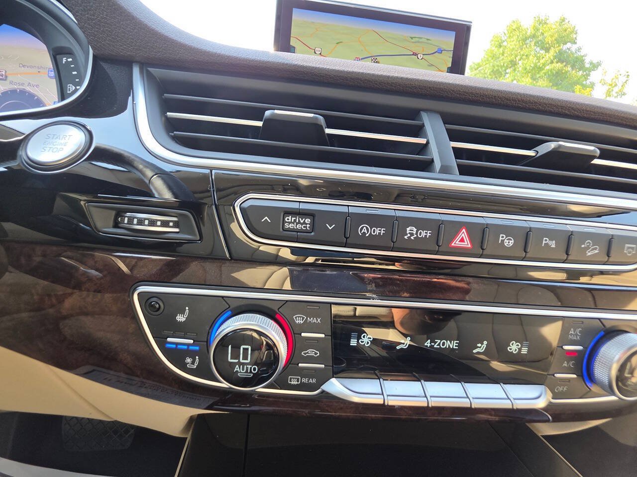Used 2019 Audi Q7 3.0T Premium Plus w/ Premium Plus Package AWD/4WD image 25