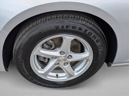 Used 2018 Chevrolet Malibu LS FWD image 21