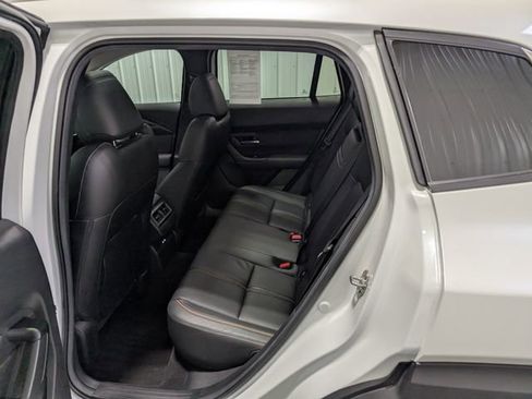 Used 2025 MAZDA CX-50 AWD 2.5 S w/ Premium Plus Pkg image 10