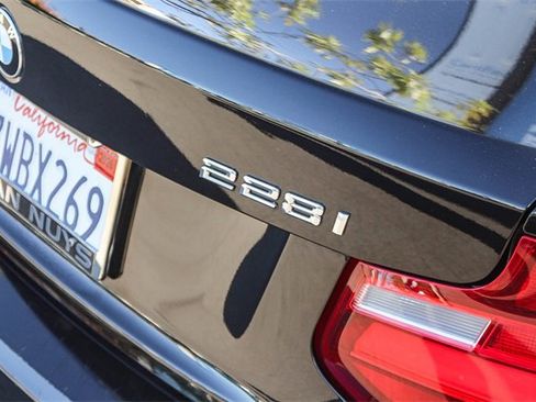 Used 2016 BMW 228i Coupe image 11