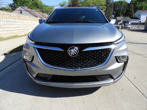 Used 2023 Buick Enclave Avenir w/ Trailering Package, 5000 lbs. AWD/4WD image 3