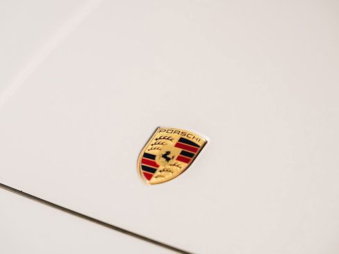 Used 2024 Porsche Cayenne w/ Premium Package image 13