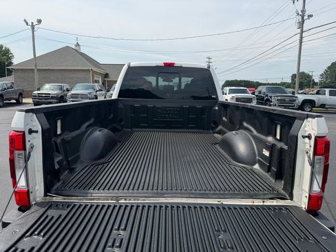 Used 2017 Ford F350 Lariat w/ Lariat Ultimate Package AWD/4WD image 7