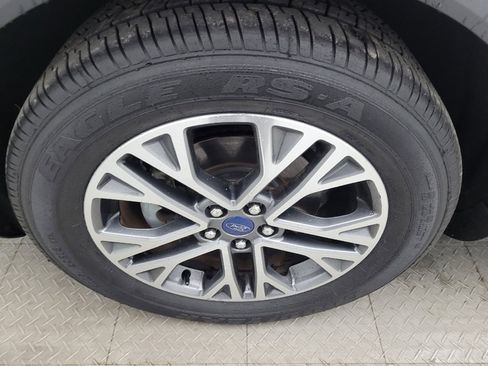 Used 2020 Ford Escape SEL image 31