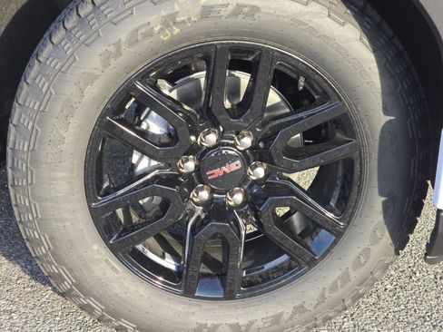 New 2026 GMC Sierra 1500 Elevation w/ X31 Off-Road Package image 12