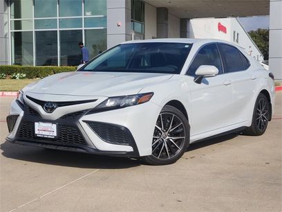 Used 2023 Toyota Camry SE