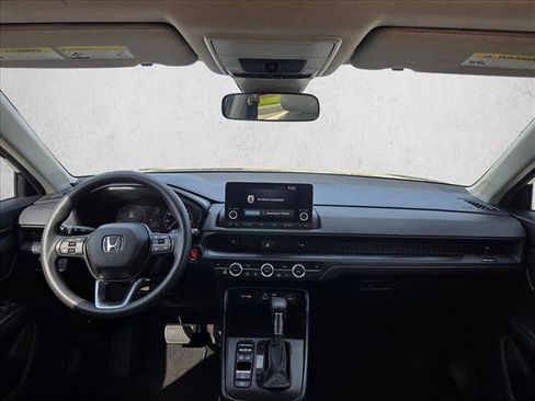 Used 2024 Honda CR-V EX image 18