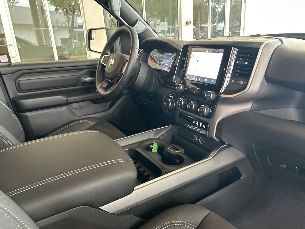 New 2025 RAM 1500 Tradesman AWD/4WD image 22